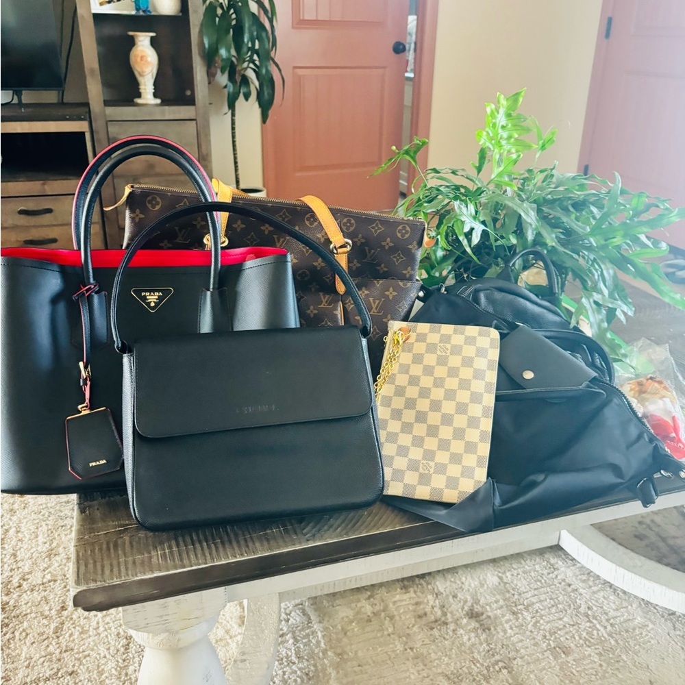 Louis Vuitton, Prada, Chanel, Burberry, Gucci, MCM, etc. etc.